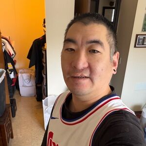 Meet your Posher, Tom